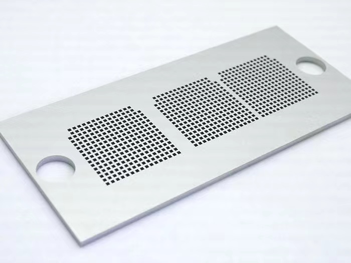 Laser cutting processing